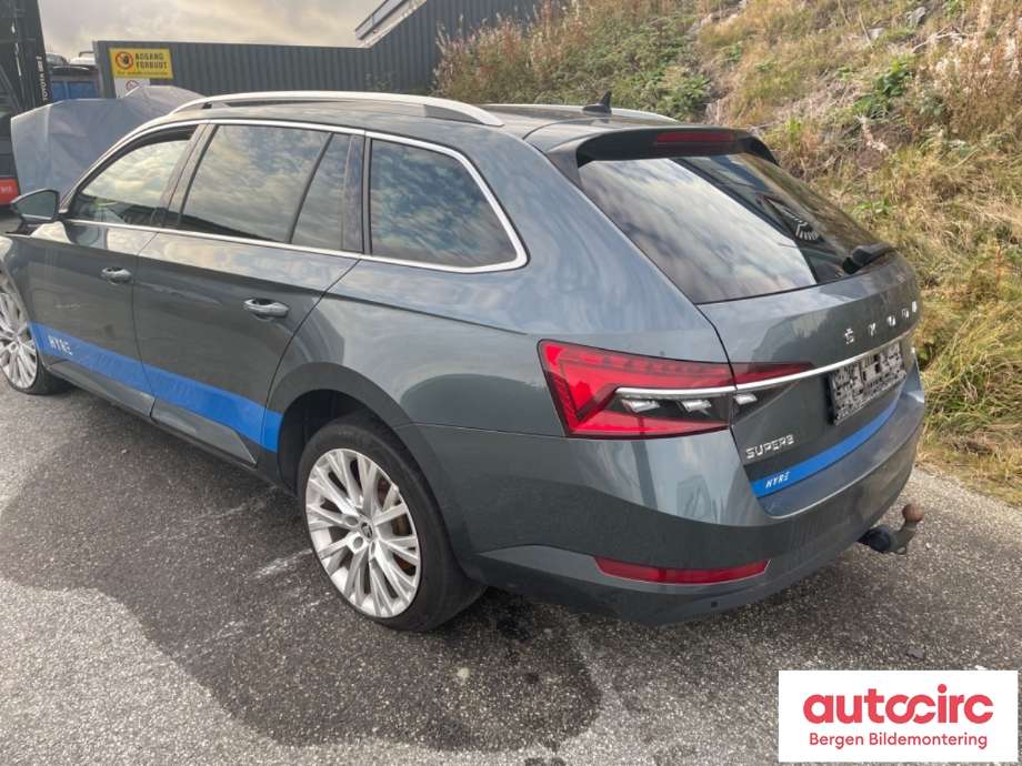 Škoda Superb 2015-->> (Type III) , Motorkode: DGEB, Girkassekode: 