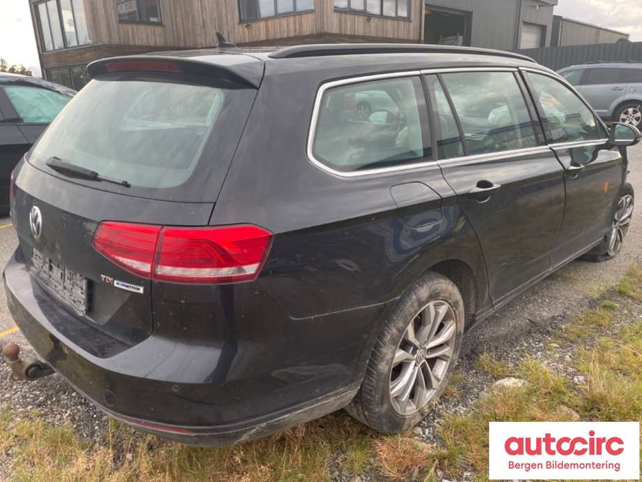 VW Passat 2015-2019 (Fase 1) (B8) delebil , Motorkode: DCXA, Girkassekode: 