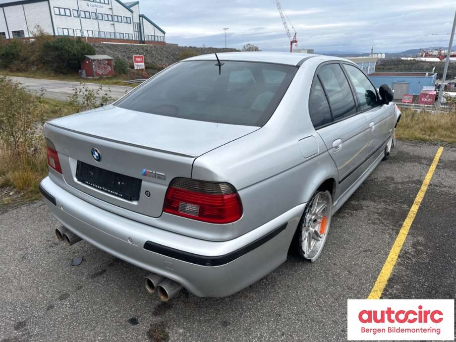 BMW 5-Serie 1996-2003 (E39) (E39), Motorkode: S62-B49, Girkassekode: S6S 420G