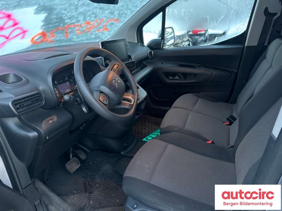Citroën Berlingo 2019-->> (Type III) delebil , Motorkode: YHZ, Girkassekode: ATN8