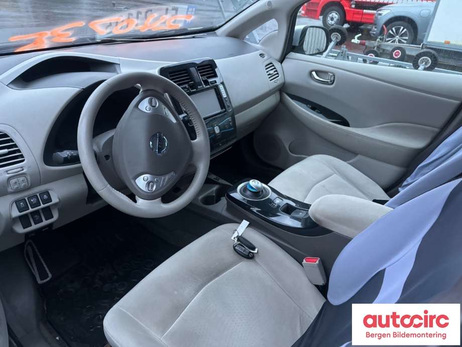 Nissan Leaf 2011-2017 (Type I) , Motorkode: EM61, Girkassekode: