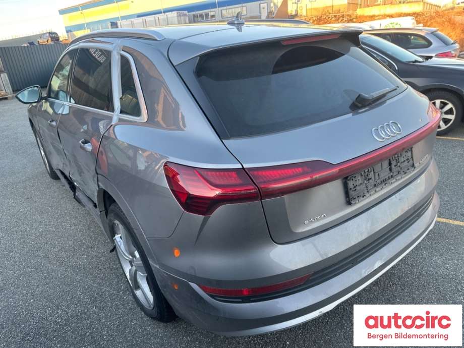 Audi e-tron 2018-->> , Motorkode: BM1J, Girkassekode: 
