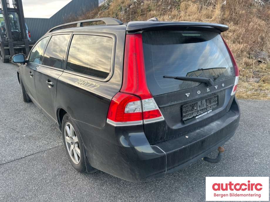Volvo V70 2014-2016 (Type III, Fase 2) , Motorkode: D5204T7, Girkassekode: 