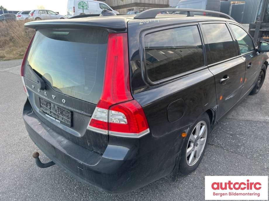 Volvo V70 2014-2016 (Type III, Fase 2) , Motorkode: D5204T7, Girkassekode: 