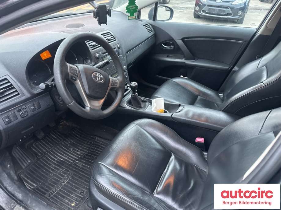 Toyota Avensis 2009-2015 (Type III, Fase 1) , Motorkode: 1AD-FTV, Girkassekode: 