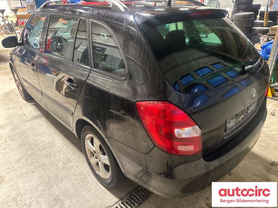 Škoda Fabia 2010-2014 (Type II, Fase 2) , Motorkode: CGPA, Girkassekode: 