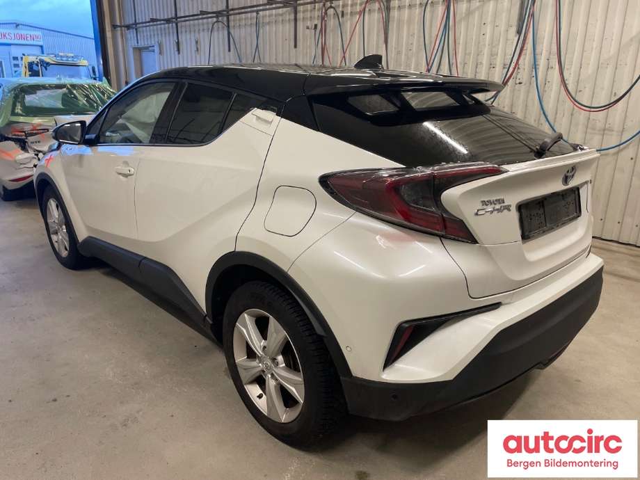 Toyota C-HR 2016-->> , Motorkode: 2ZR-FXE, Girkassekode: 