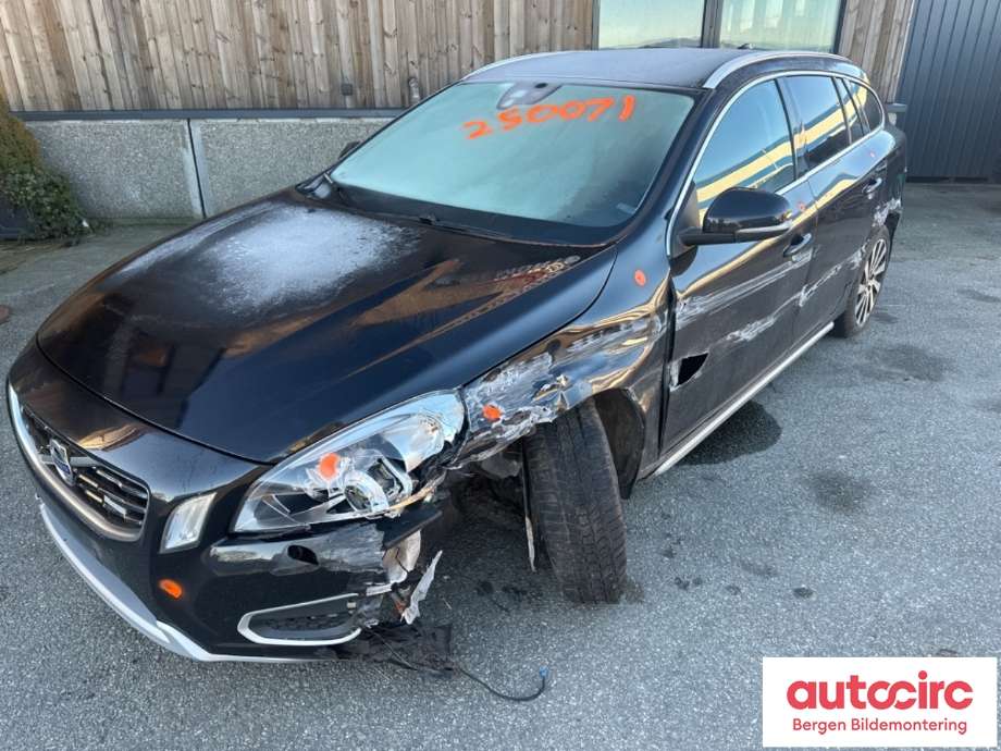 Volvo V60 2010-2013 (Type I, Fase 1) , Motorkode: D4162T, Girkassekode: 