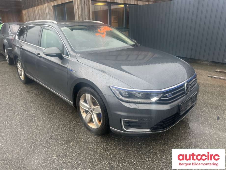 VW Passat 2015-2019 (Fase 1) (B8) (B8), Motorkode: CUKC, Girkassekode: RXG