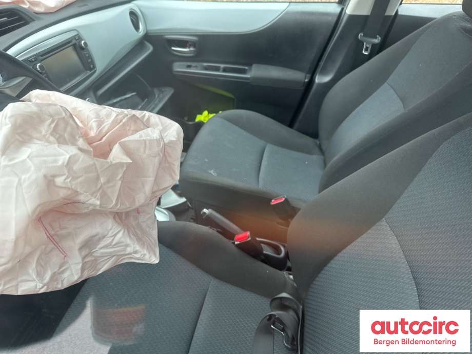 Toyota Yaris 2012-2014 (Type III, Fase 1) , Motorkode: 1NZ-FXE, Girkassekode: 