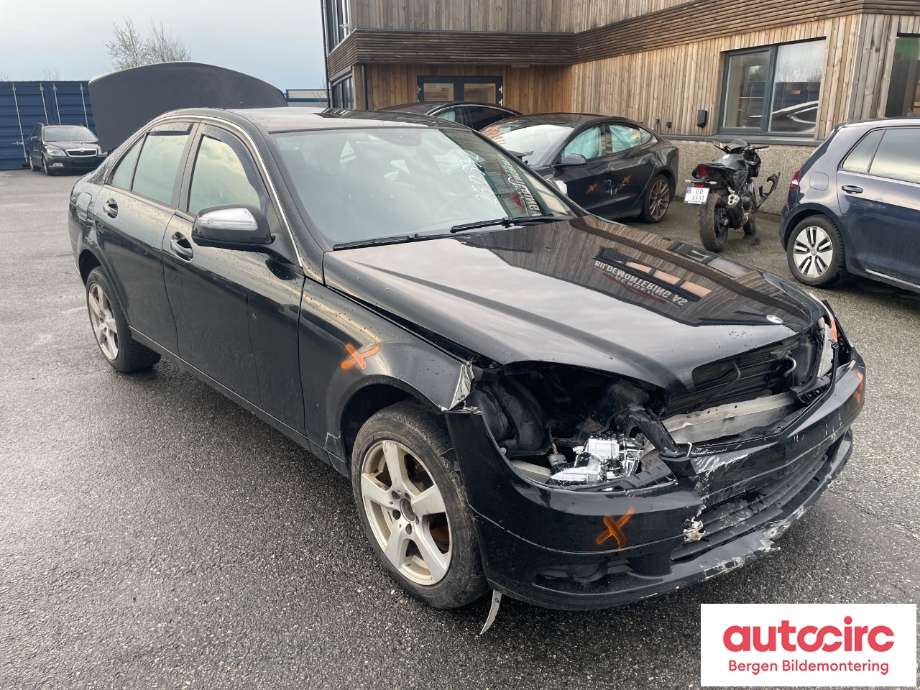 Mercedes C-Klasse 2007-2011 (Fase 1) (W204) (W204), Motorkode: OM646.811, Girkassekode: