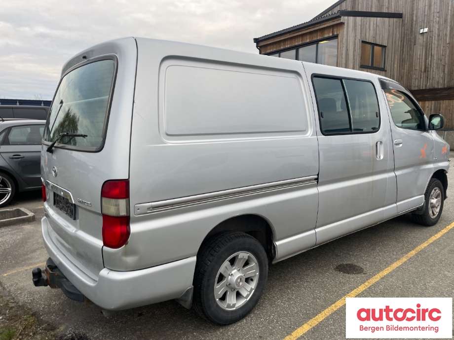 Toyota Hiace 2007-2012 (Fase 3) , Motorkode: 2KD-FTV, Girkassekode: 