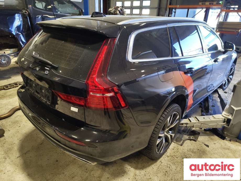Volvo V60 / V60 CC 2018-->> (Type II) , Motorkode: B4204T46, Girkassekode: 