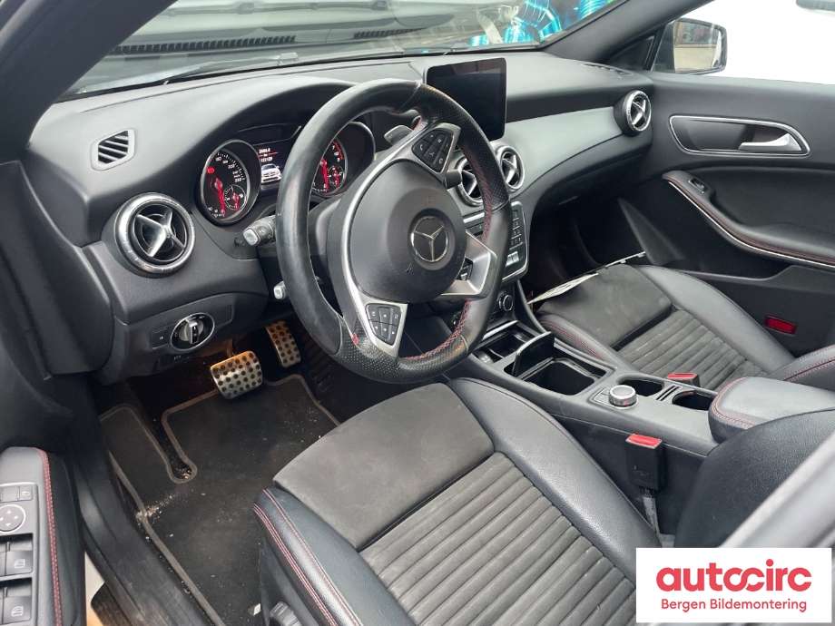 Mercedes CLA 2013-2019 (C117) (C117), Motorkode: M270.910, Girkassekode: 