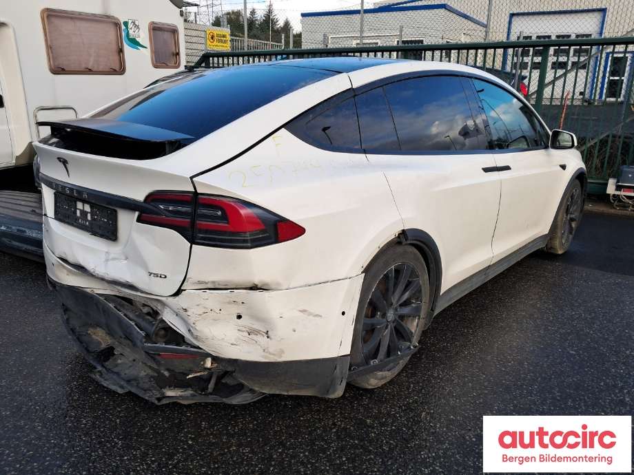 Tesla Model X 2016-->> , Motorkode: L2S, Girkassekode: 