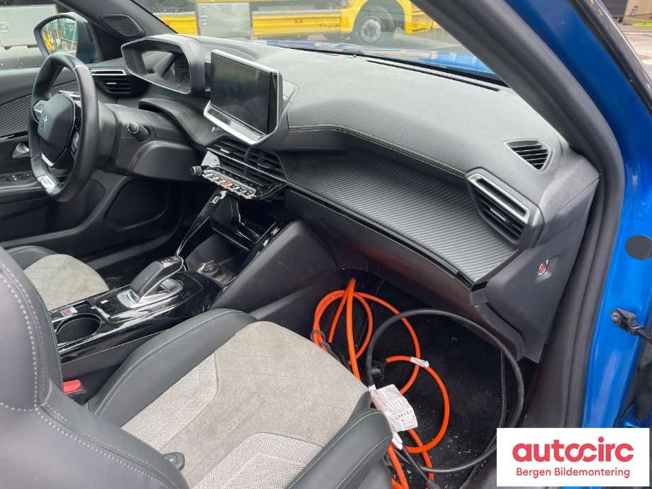 Peugeot 2008 2019-->> (Type II) , Motorkode: ZKX, Girkassekode: