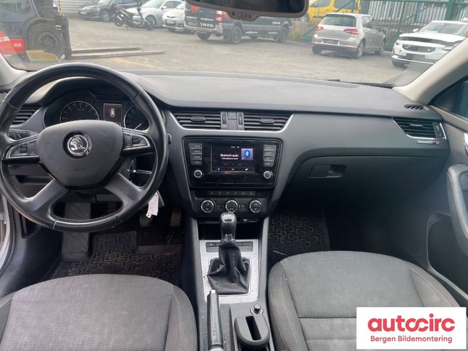 Škoda Octavia 2013-2016 (Type III, Fase 1) , Motorkode: CLHA, Girkassekode: