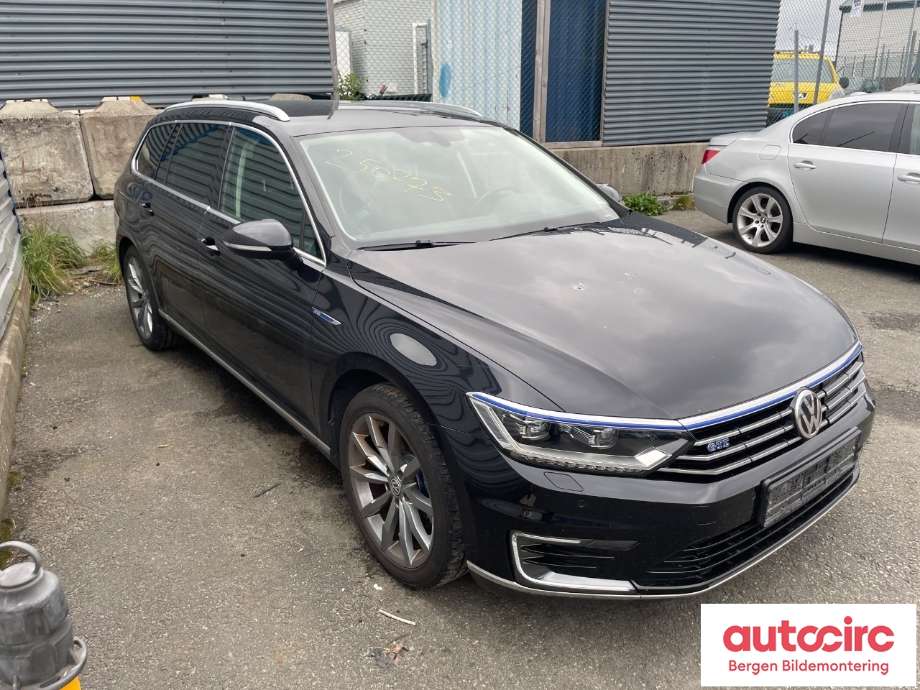 VW Passat 2015-2019 (Fase 1) (B8) (B8), Motorkode: CUKC, Girkassekode: 