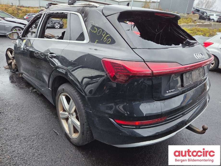 Audi e-tron 2018-->> , Motorkode: BM1J, Girkassekode: 
