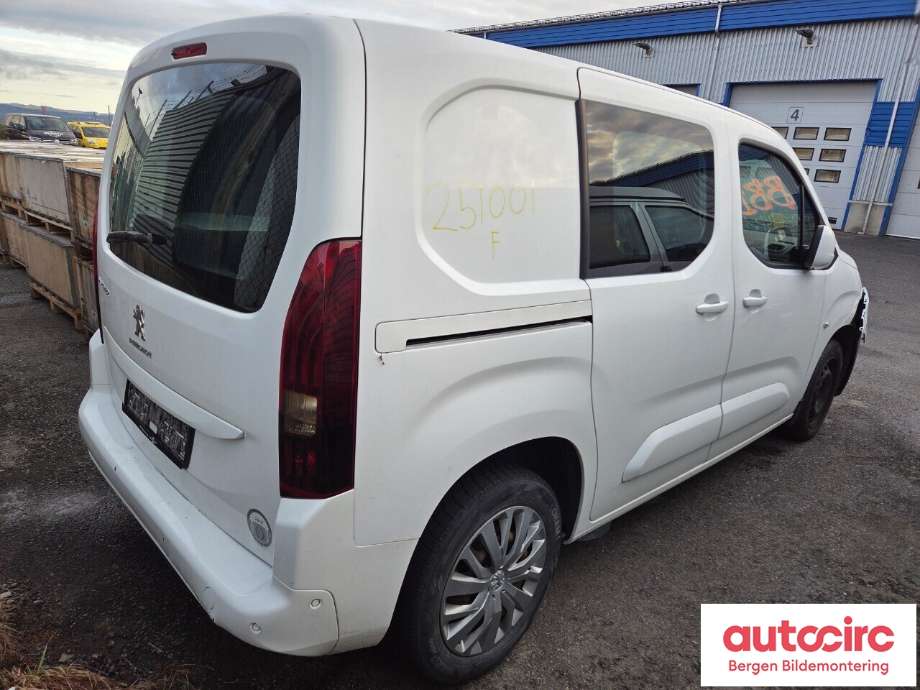 Peugeot Partner 2019-->> (Type III) , Motorkode: YHZ, Girkassekode: 