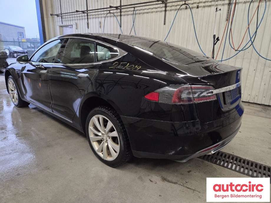 Tesla Model S 2013-2016 (Fase 1) , Motorkode: L1S, Girkassekode: 