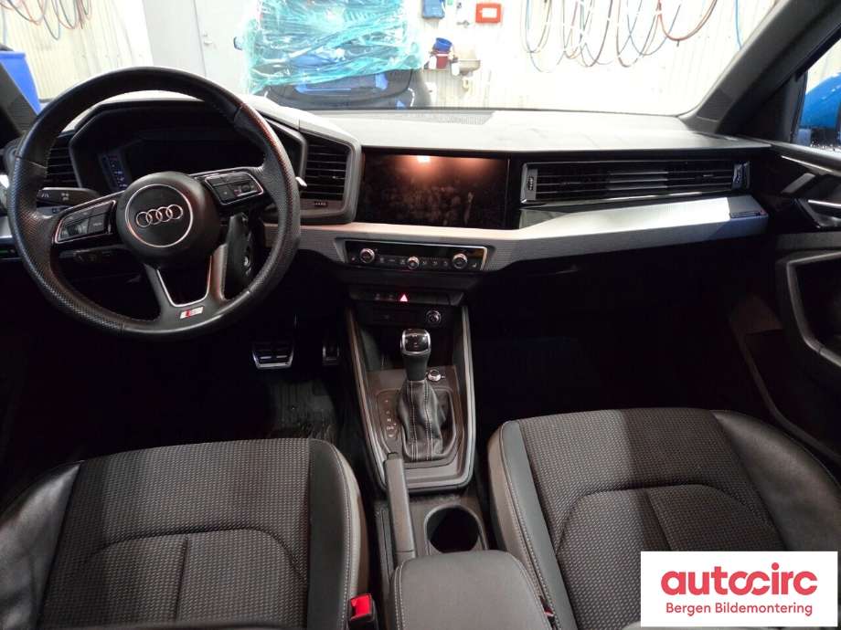 Audi A1 2018-->> (Type II) , Motorkode: DKRF, Girkassekode: 