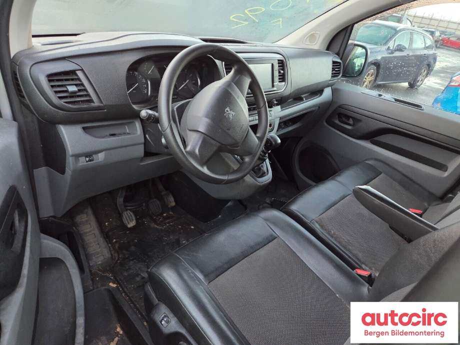 Peugeot Expert 2016-->> (Type III) delebil , Motorkode: AHK, Girkassekode: 