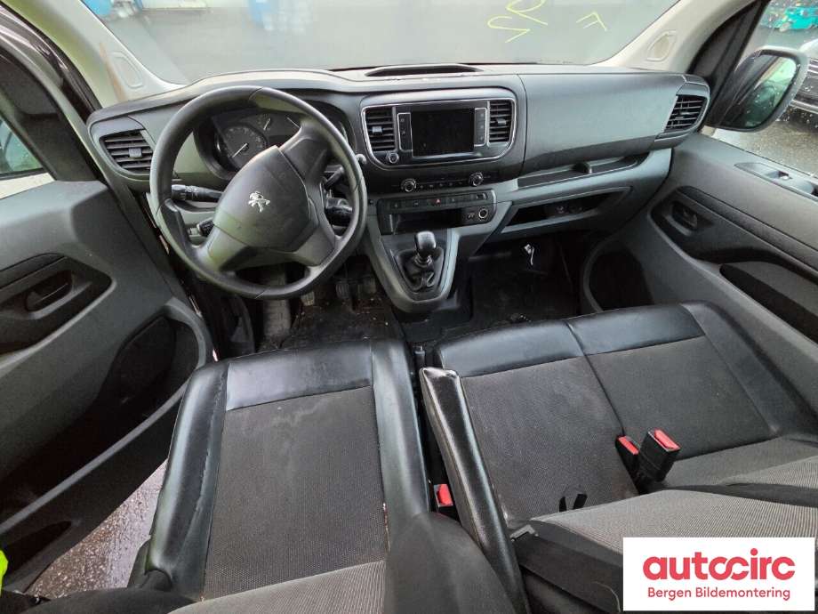 Peugeot Expert 2016-->> (Type III) delebil , Motorkode: AHK, Girkassekode: 