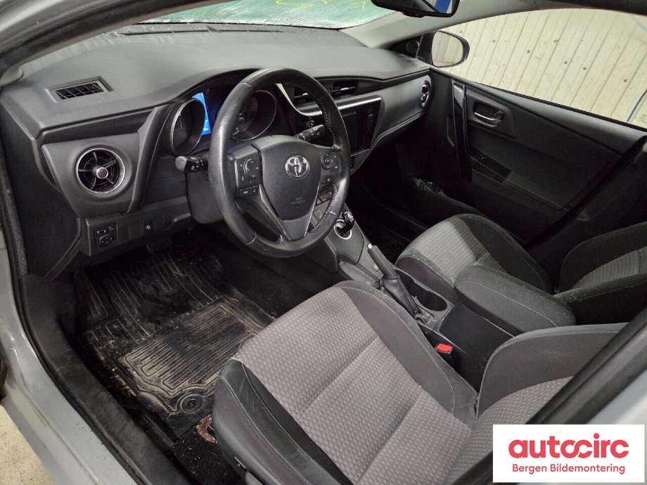 Toyota Auris 2015-2019 (Type II, Fase 2) delebil , Motorkode: 2ZR-FXE, Girkassekode: 