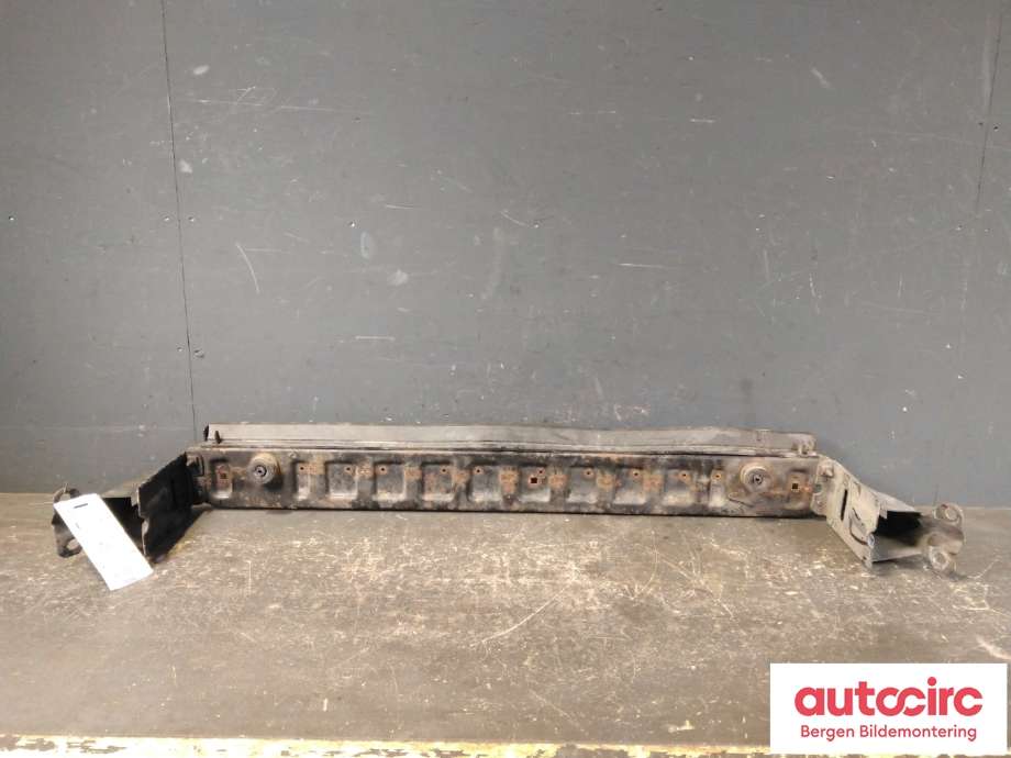 Diverse deler til Volvo V70 2007-2013 (Type III, Fase 1) (VOLVO|31368100|31274499|31274500)