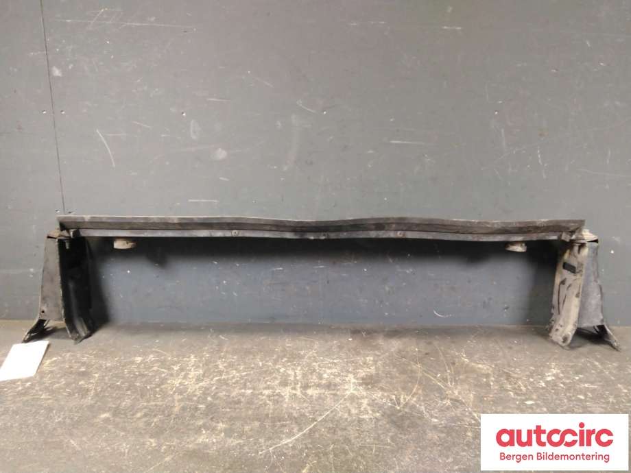 Diverse deler til Volvo V70 2007-2013 (Type III, Fase 1) (VOLVO|31368100|31274499|31274500)