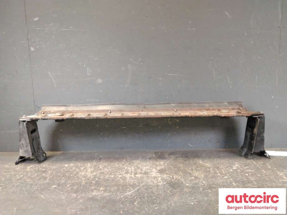 Diverse deler til Volvo V70 2007-2013 (Type III, Fase 1) (VOLVO|31368100|31274499|31274500)
