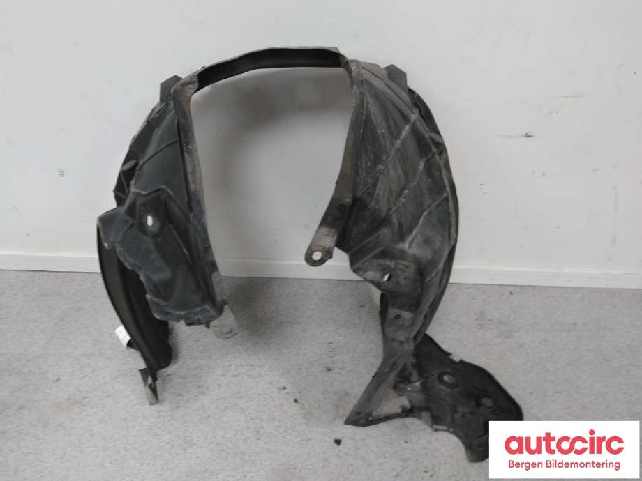 Skjerm locari venstre foran til Nissan X-Trail 2007-2014 (T31) (T31) (NISSAN|63841JG70A||LD35-5111-500)