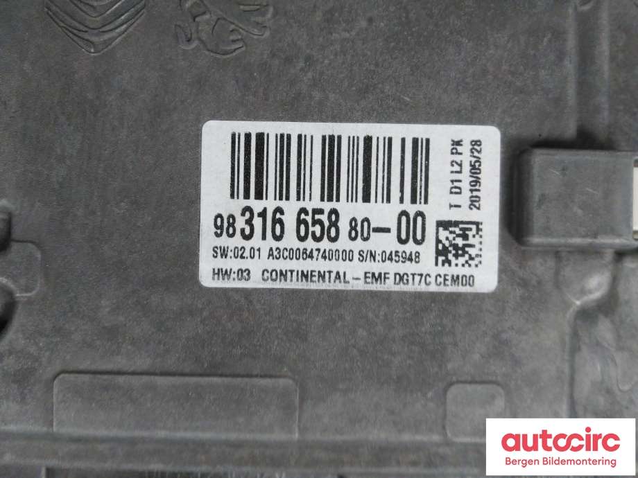 Bilstereo til Citroën Jumpy 2016-->> (Type III)  (CITROEN|98 316 658 80||983166588000)