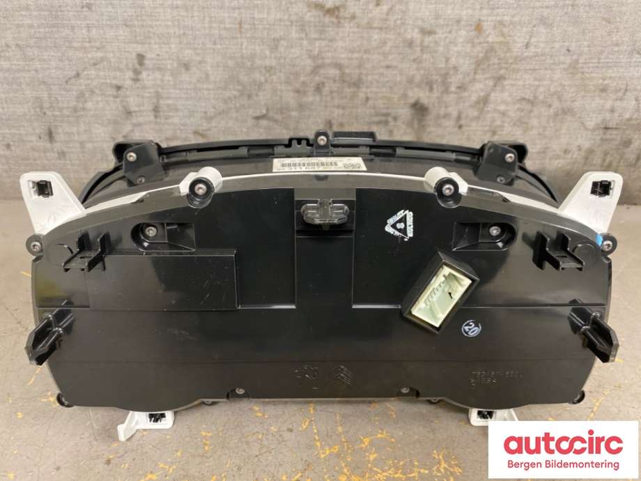 Instrumentpanel til Citroën Jumpy 2016-->> (Type III)  (CITROEN|98 311 687 80||98 311 687 80 00)