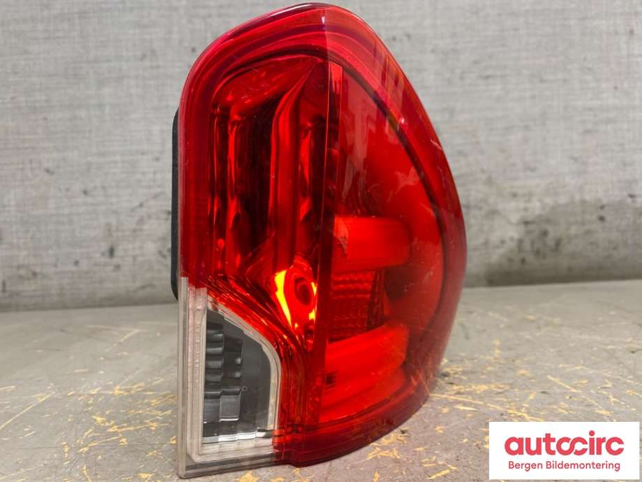 Baklykt høyre indre til Peugeot 2008 2013-2019 (Type I)  (PEUGEOT|96 780 745 80|)