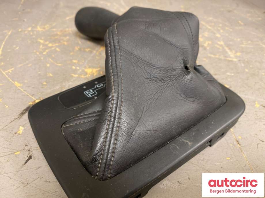 Girstang til Toyota Land Cruiser 120 2002-2009 (TOYOTA|)