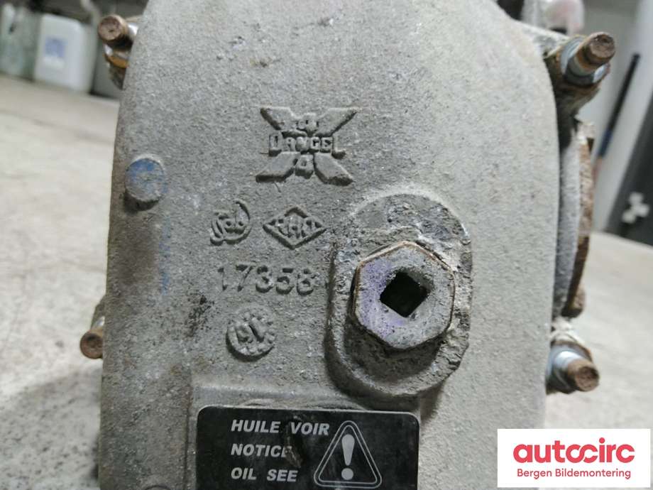 Kardang klokke bak til Peugeot Partner 2015-2019 (Type II, Fase 2)  (PEUGEOT|)
