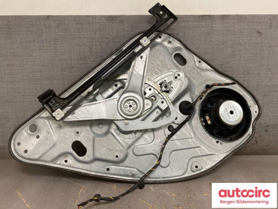 Ruteheis til Ford Kuga 2008-2012 (Type I)  (FORD|3M51-R27000-DA|1738648|)