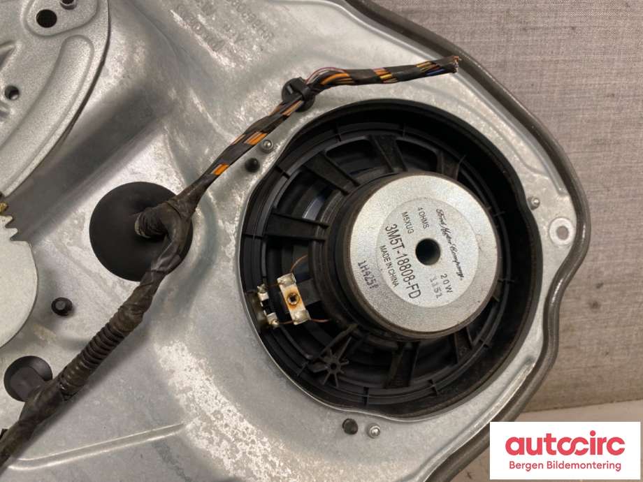 Ruteheis til Ford Kuga 2008-2012 (Type I)  (FORD|3M51-R27000-DA|1738648|)