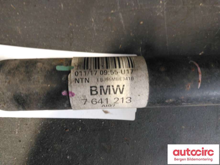 Drivaksel venstre bak, elbil til BMW i3 2013-2022  (BMW|33 20 7 641 213|)