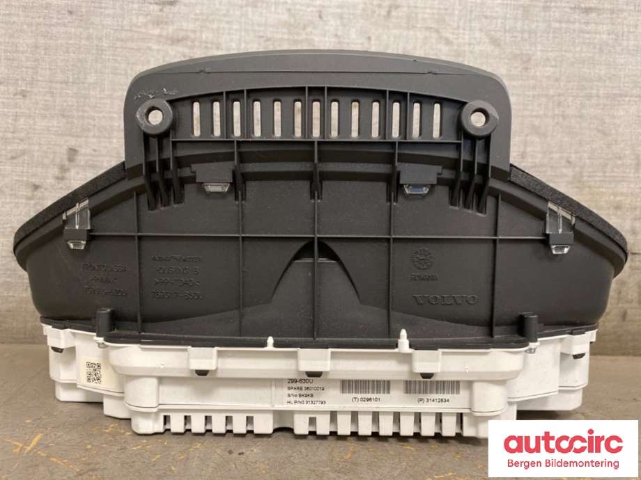 Instrumentpanel til Volvo V60/V60 CC 2013-2018 (Type I, Fase 2)  (VOLVO|36010019||31412534)
