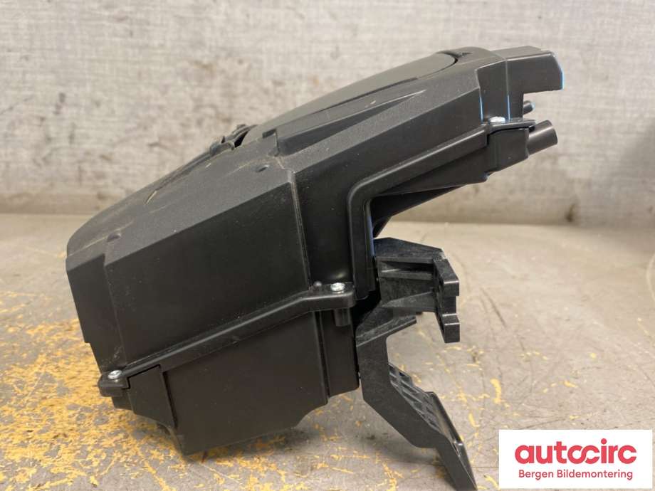 Instrument diverse til Hyundai Kona 2017-2021 (Type I, Fase 1)  (HYUNDAI|94310K4011TRY||94310-K4011TRY)