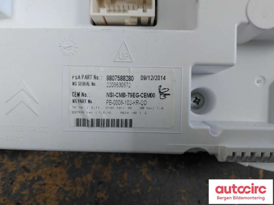 Instrumentpanel til Peugeot 308 2013-2021 (Type II)  (PEUGEOT|98 075 882 80||9807588280)