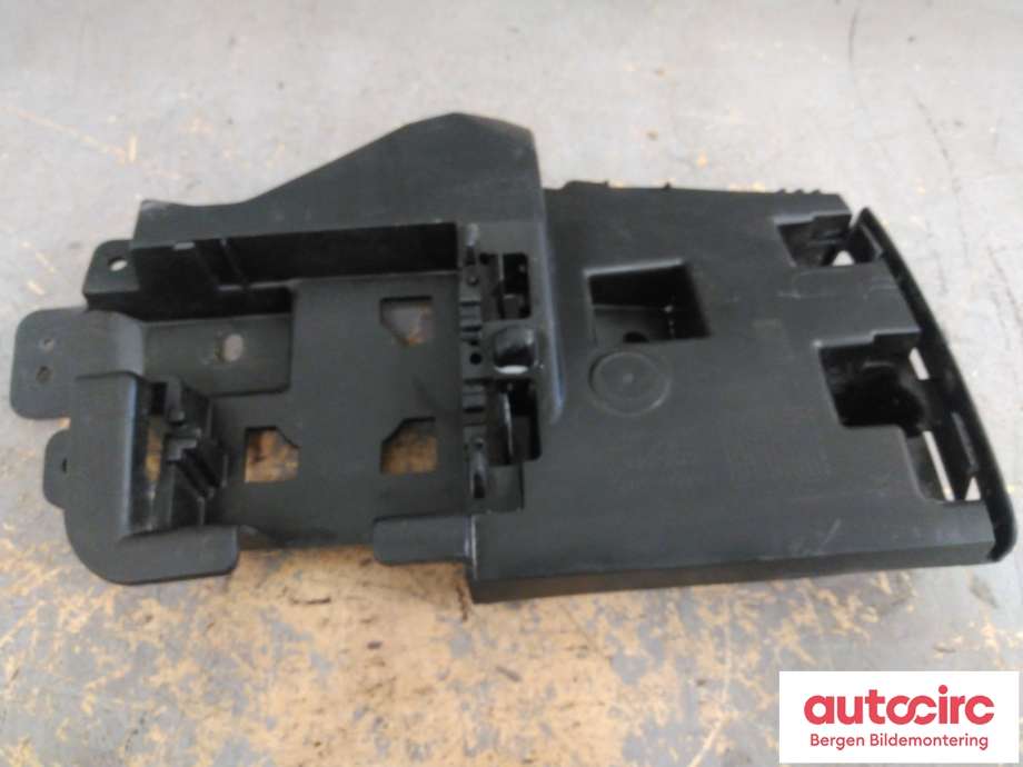 Diverse deler til Volvo V60/V60 CC 2013-2018 (Type I, Fase 2) (VOLVO|31352285|)