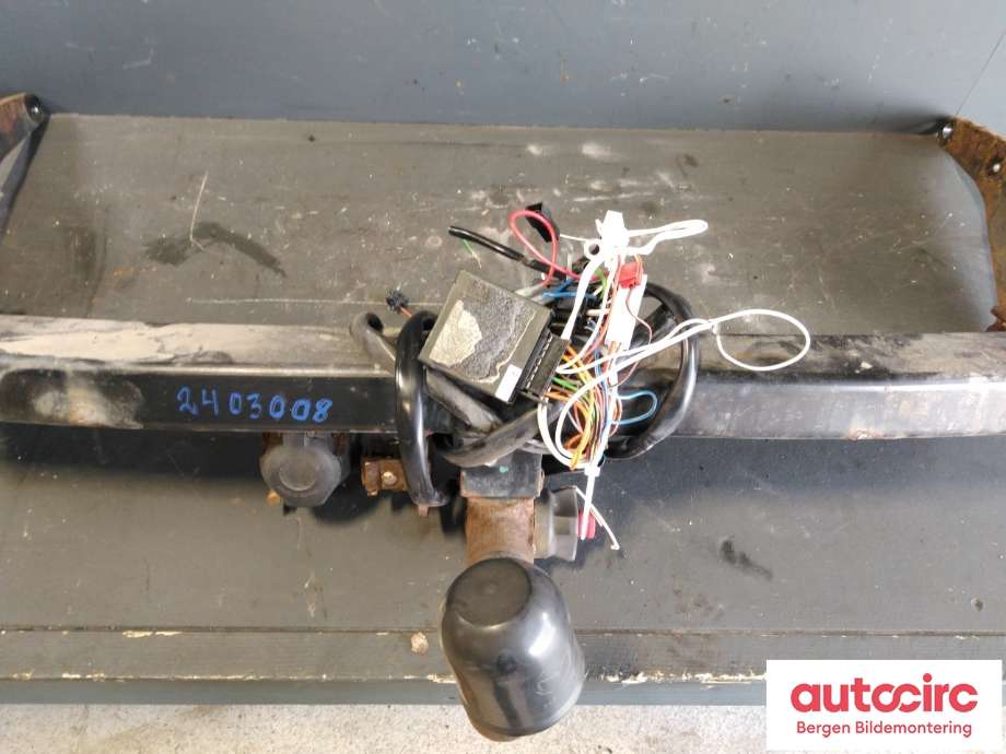 Hengerfeste til Mazda CX-5 2012-2017 (Type I)  (MAZDA|KD45-V3-920B|)