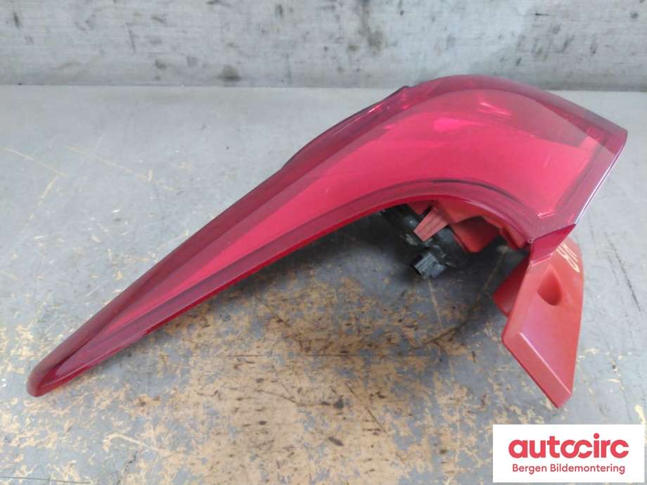 Baklykt høyre til Toyota Auris 2013-2015 (Type II, Fase 1) (TOYOTA|8155102710|)