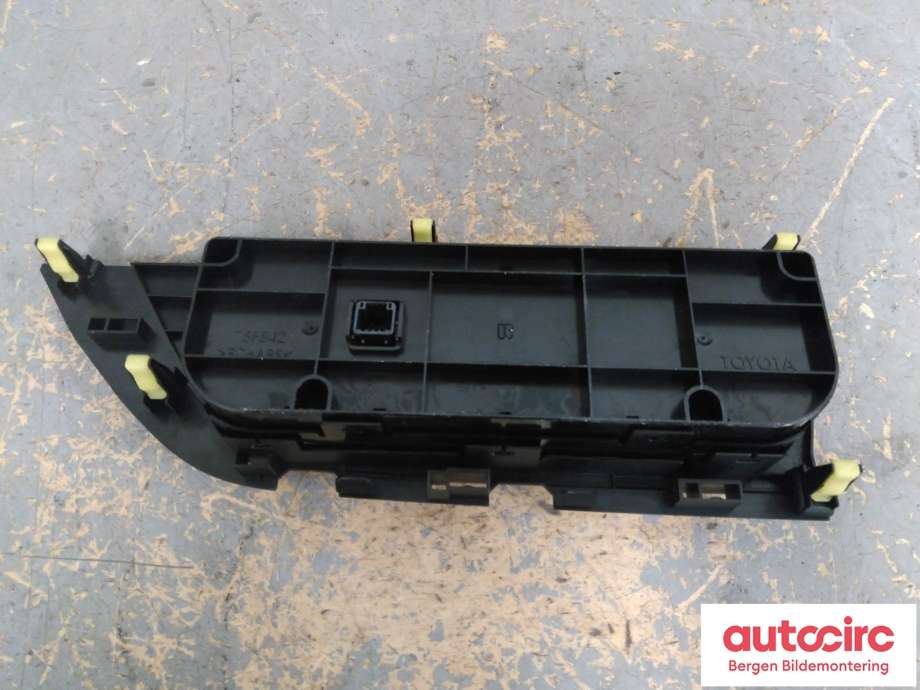 Varmeapparat betjening til Toyota Auris 2013-2015 (Type II, Fase 1)  (TOYOTA|5590002460B0|)