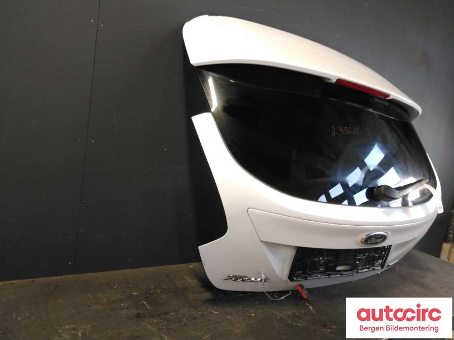 Bakluke til Ford Focus 2011-2014 (Type III, Fase 1)  (FORD|PBM51-A40410-AE|)
