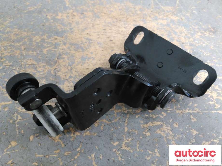 Hengsler til VW Caddy 2015-2020 (Type III, Fase 3) (VOLKSWAGEN|2K7 843 304 B||2K7 843 304 A)